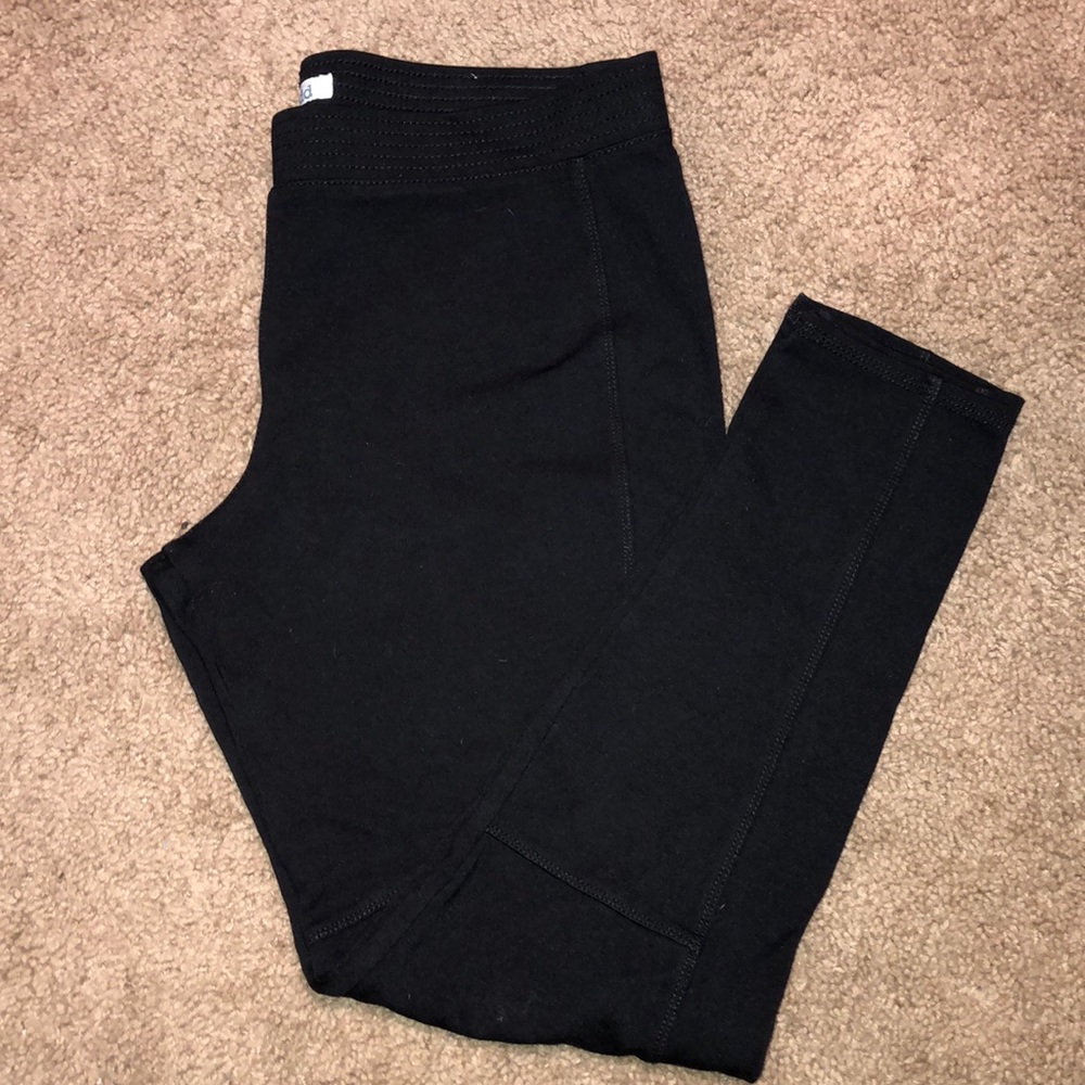 Mudd Black Leggings - Size L - EUC
